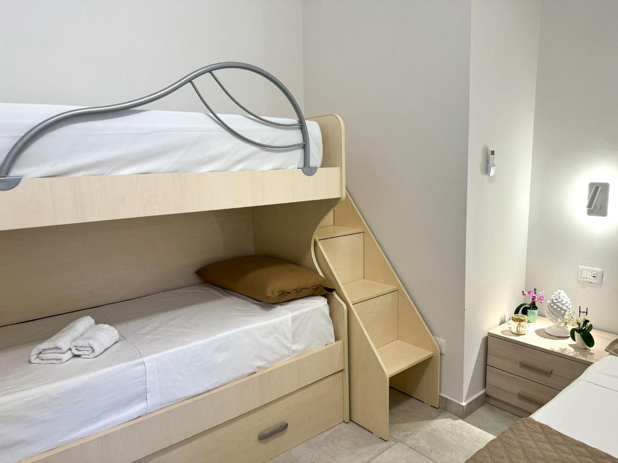 Vicoletto Fiorito Hotel Порто Емпедокле Екстериор снимка